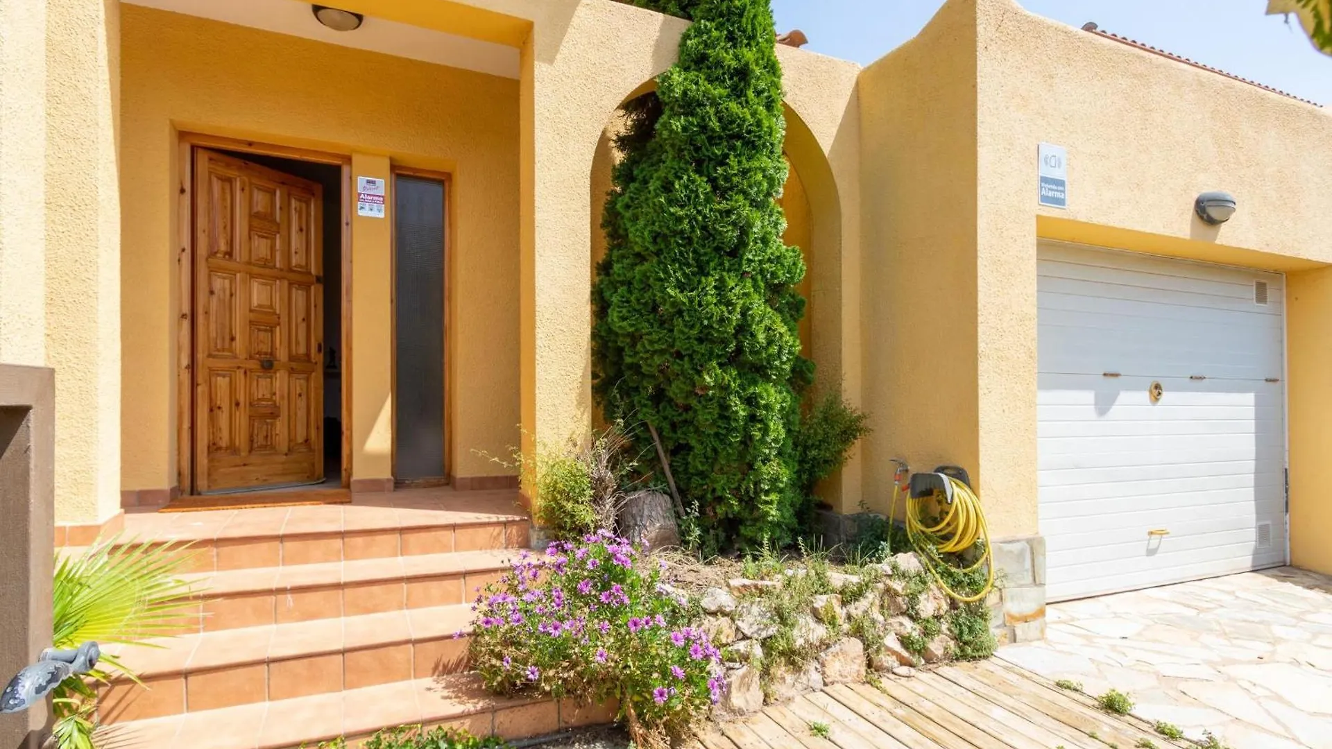 Casa de Férias Casa Con Piscina Privada, Jardin, Bbq, Wifi, Garaje Y Cerca De La Playa - Es-89-90 Vila Sant Pere Pescador